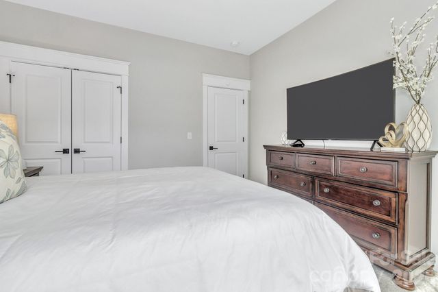 136 Ellis Lane, Arden, NC 28704