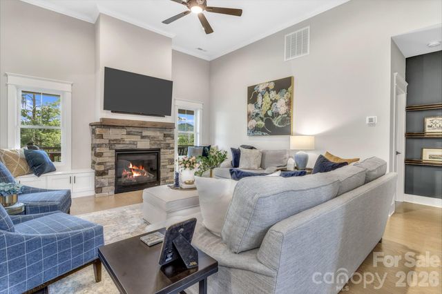 136 Ellis Lane, Arden, NC 28704