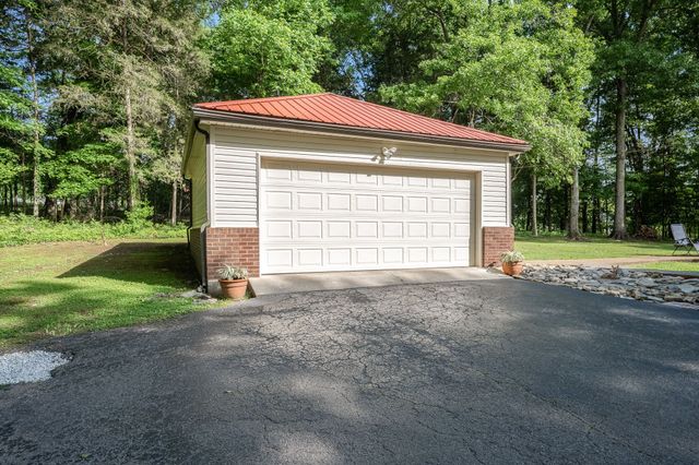 2501 Huntsville Hwy, Fayetteville, TN 37334