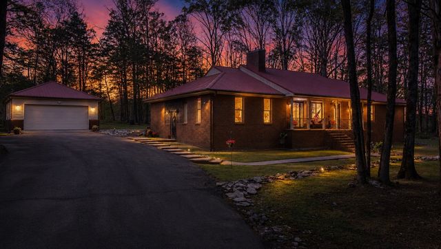 2501 Huntsville Hwy, Fayetteville, TN 37334