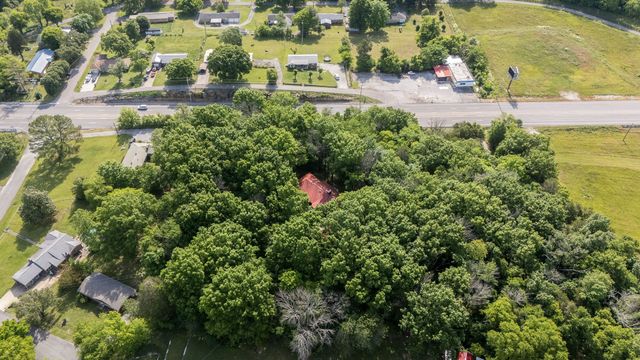 2501 Huntsville Hwy, Fayetteville, TN 37334