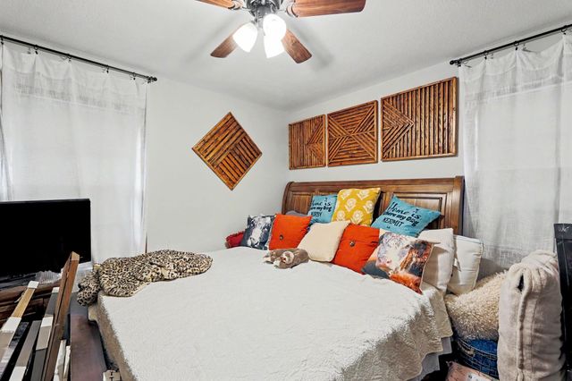931 S Broadmoor, Wichita, KS 67207