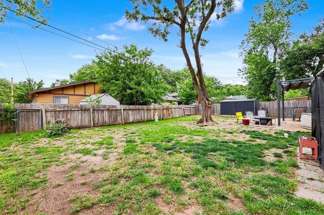 931 S Broadmoor, Wichita, KS 67207
