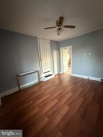 1113 SPRING ST, Reading, PA 19604