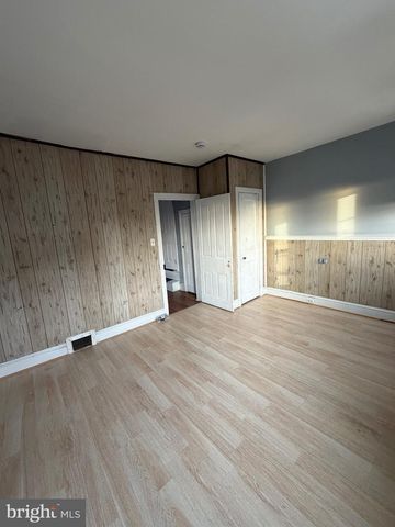 1113 SPRING ST, Reading, PA 19604