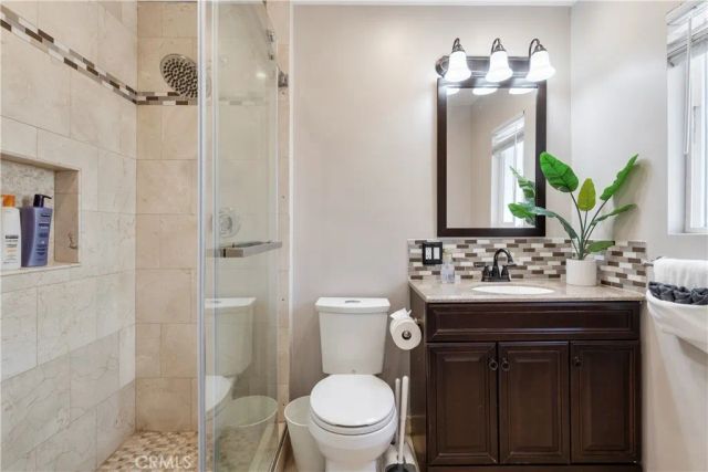 2802 Via San Delarro, Montebello, CA 90640