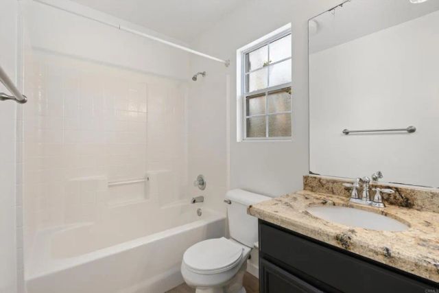 1030 Cima Dr., San Marcos, CA 92078