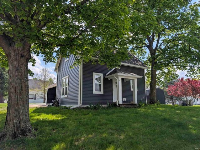 1200 College Avenue, Rochester, IN 46975
