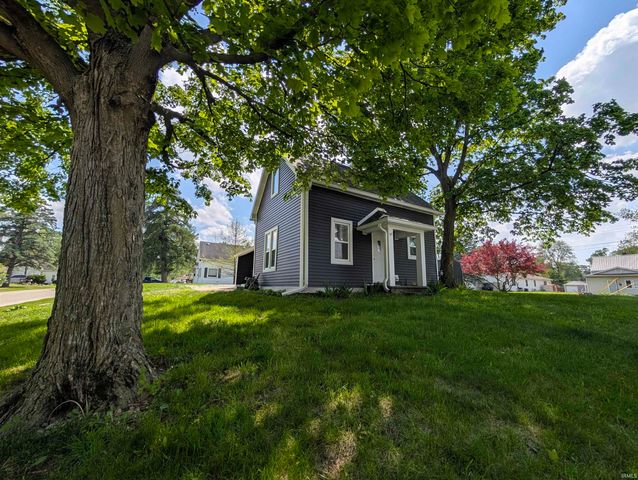 1200 College Avenue, Rochester, IN 46975