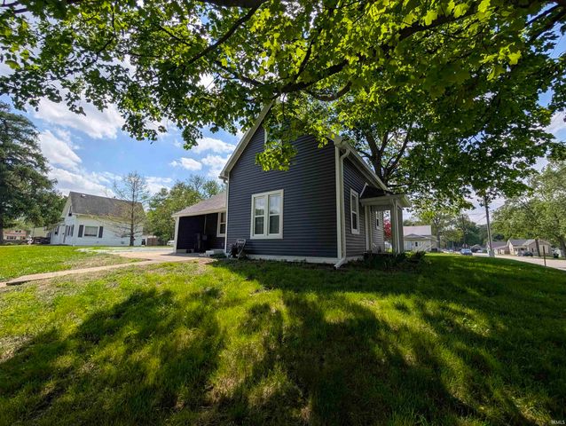 1200 College Avenue, Rochester, IN 46975