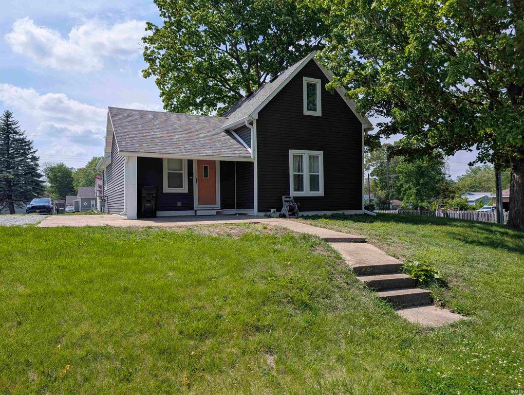 1200 College Avenue, Rochester, IN 46975