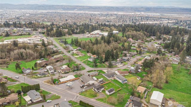 3007 Columbia Heights Road, Longview, WA 98632