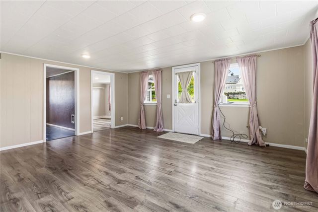 3007 Columbia Heights Road, Longview, WA 98632