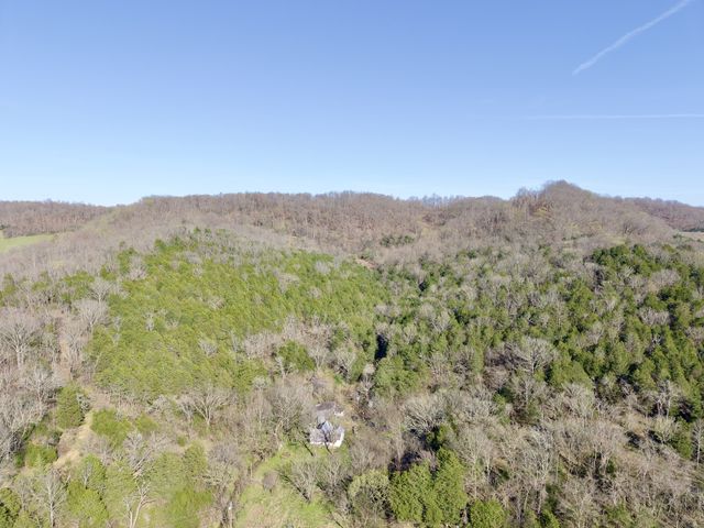 3780A Hurricane Creek Rd, Woodbury, TN 37190