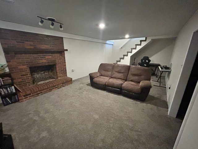 1962 N Country Club Rd, El Dorado, KS 67042