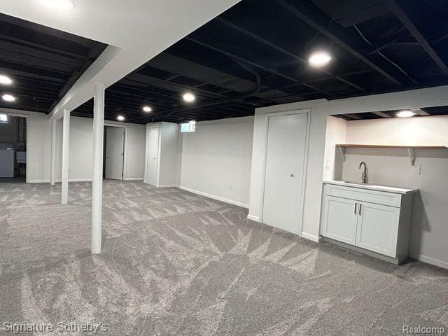 2194 Dorchester Road, Birmingham, MI 48009