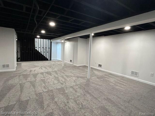 2194 Dorchester Road, Birmingham, MI 48009