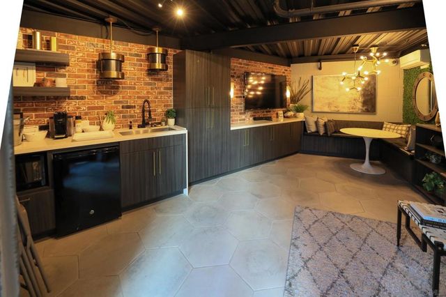 877 island Ave 102, San Diego, CA 92101