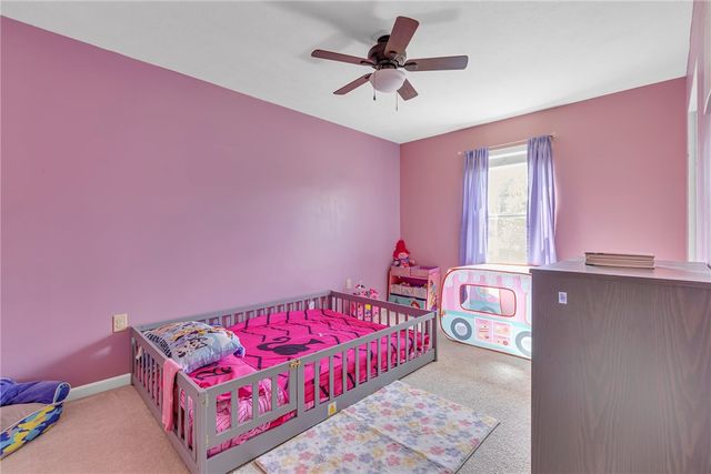 113 Aspen Dr, Brighton Twp, PA 15009