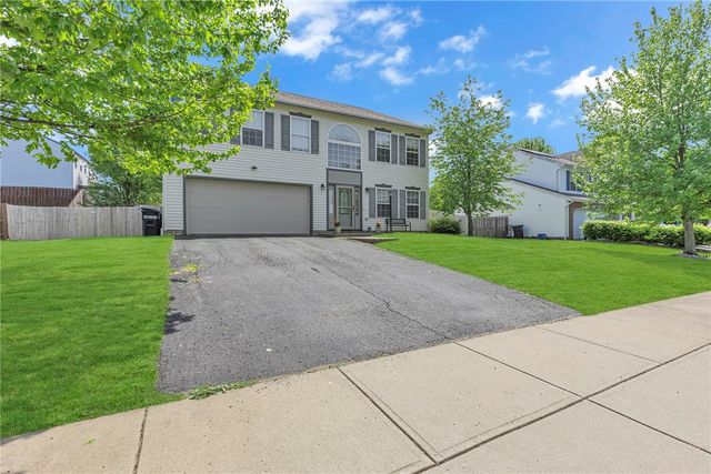 113 Aspen Dr, Brighton Twp, PA 15009