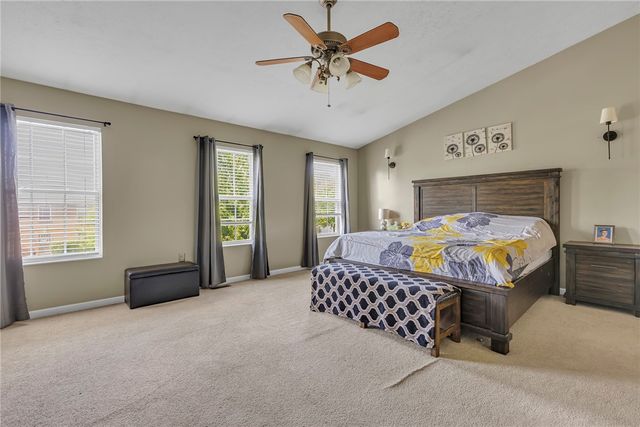 113 Aspen Dr, Brighton Twp, PA 15009