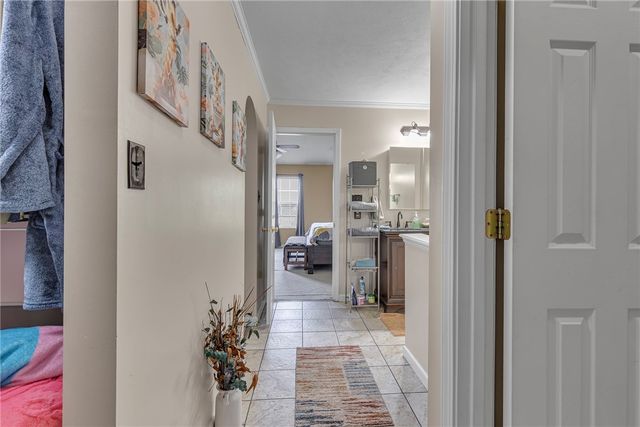 113 Aspen Dr, Brighton Twp, PA 15009