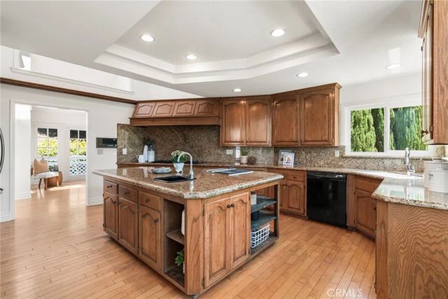 1881 Lemon Heights Drive, North Tustin, CA 92705