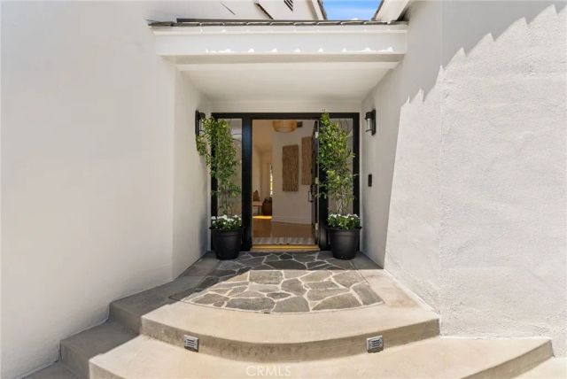 1881 Lemon Heights Drive, North Tustin, CA 92705