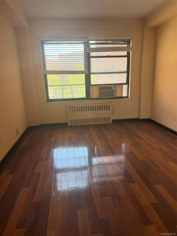 99-32 66 RD 3AA, Rego Park, NY 11374