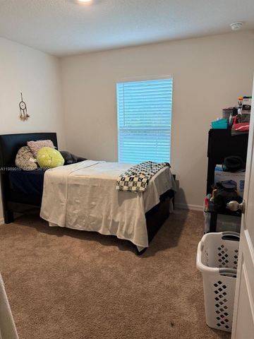 3902 SW Brunswick St 3902, Saint Lucie West, FL 34953