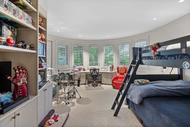 99 Baldpate Hill Road, Newton, MA 02459