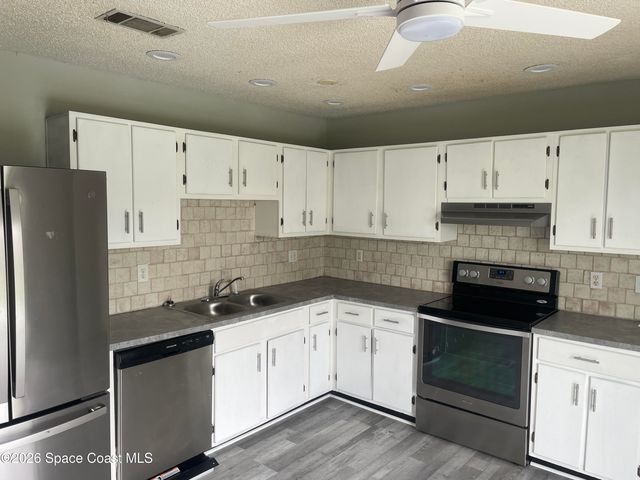 3611 Jupiter Boulevard SE, Palm Bay, FL 32909