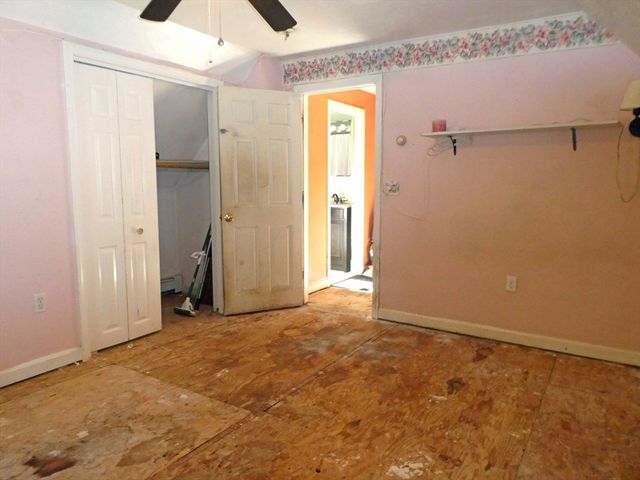 135 East Grove Street, Middleboro, MA 02346