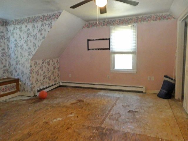 135 East Grove Street, Middleboro, MA 02346