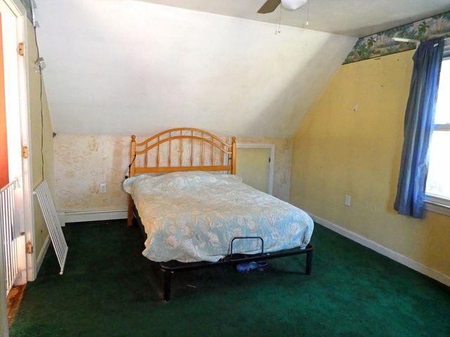 135 East Grove Street, Middleboro, MA 02346