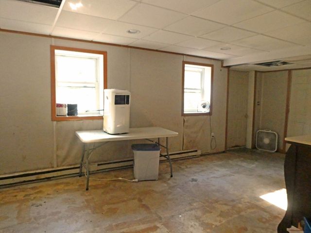 135 East Grove Street, Middleboro, MA 02346