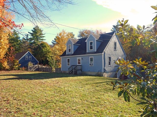 135 East Grove Street, Middleboro, MA 02346