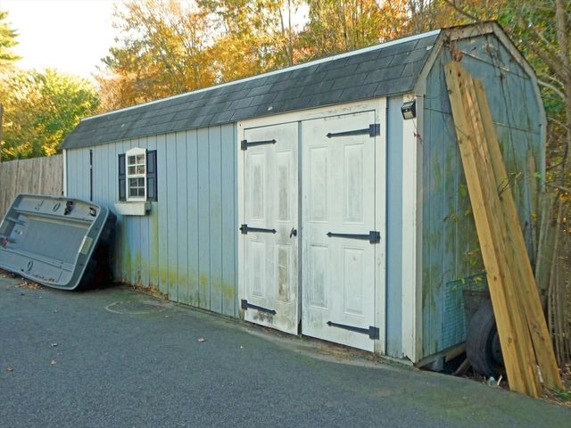 135 East Grove Street, Middleboro, MA 02346