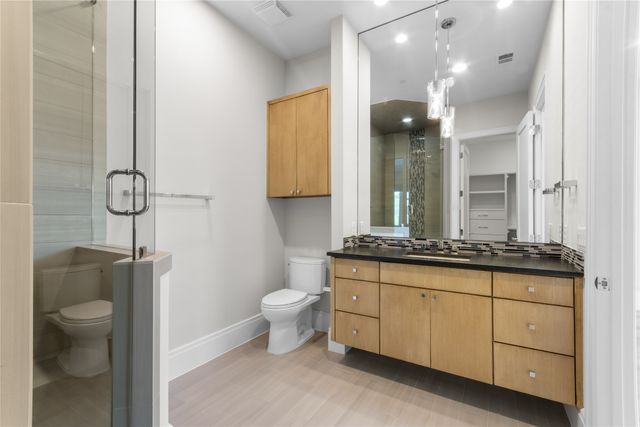 4545 Catina Lane, Dallas, TX 75229