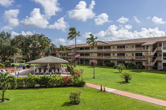 5300 Washington Street E208, Hollywood, FL 33021