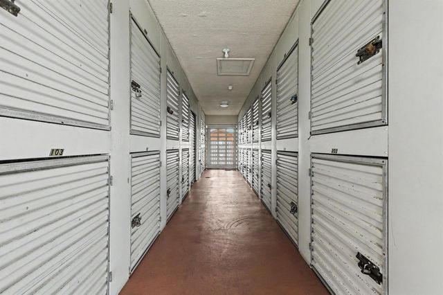 5300 Washington Street E208, Hollywood, FL 33021
