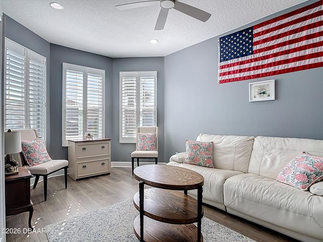 233 Sandbar Lane, Daytona Beach, FL 32124