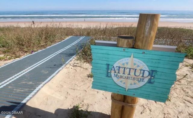 233 Sandbar Lane, Daytona Beach, FL 32124