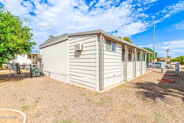 2650 W UNION HILLS Drive 112, Phoenix, AZ 85027