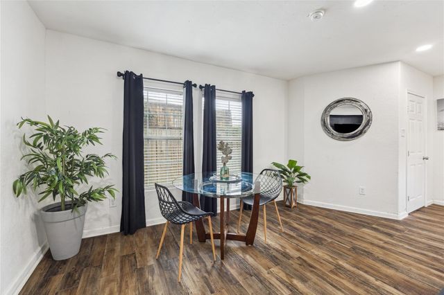 2817 Southmore Boulevard, Houston, TX 77004