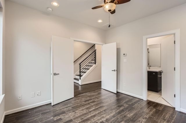 126 Pierce Street, Houston, TX 77002