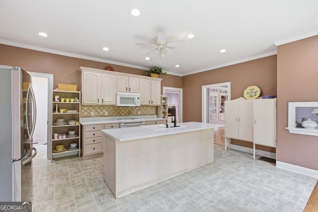315 Duncan Bridge Lane, Cornelia, GA 30531