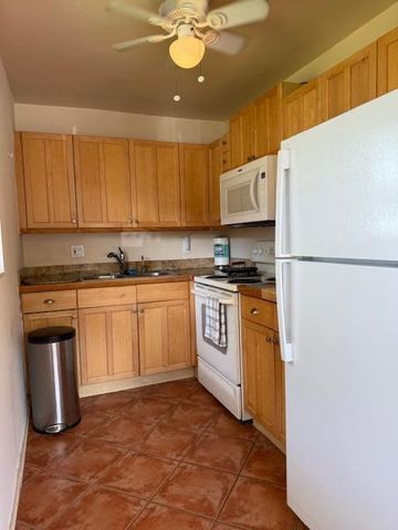 3402 Cynthia Lane 112, Lake Worth Beach, FL 33461