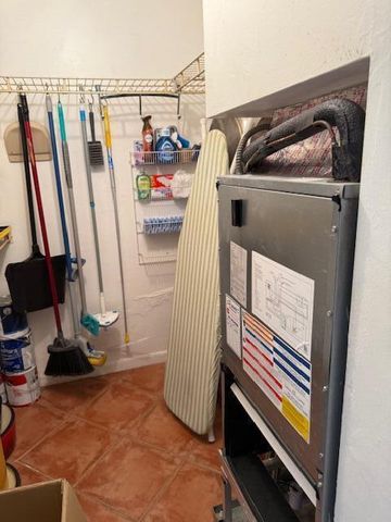 3402 Cynthia Lane 112, Lake Worth Beach, FL 33461