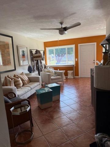 3402 Cynthia Lane 112, Lake Worth Beach, FL 33461